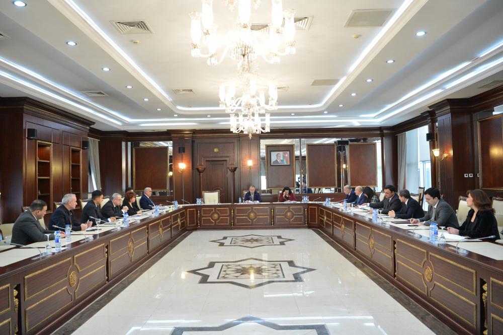 Təbii ehtiyatlar, energetika və ekologiya komitəsinin iclasında