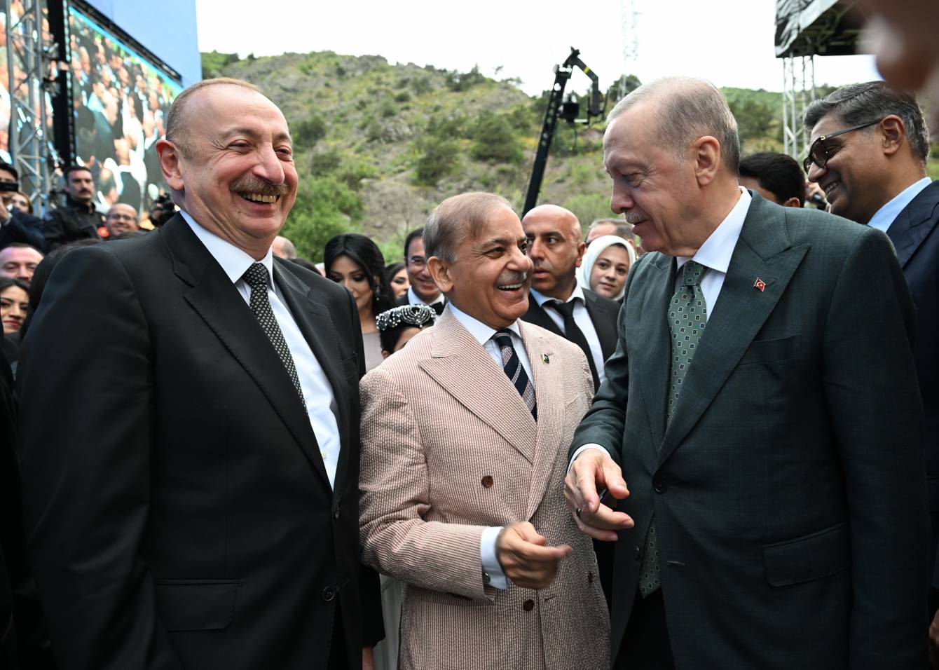 “Üç Qardaş” – Yeni geosiyasi model