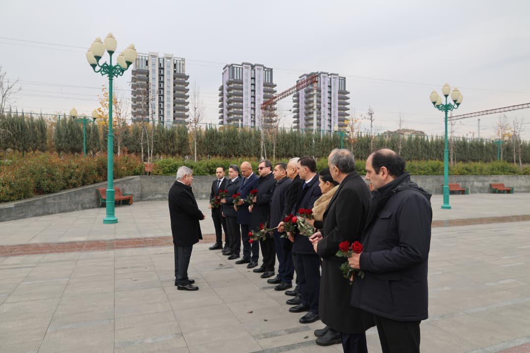 Ulu Öndərin xatirəsi Daşkənddə anılıb
