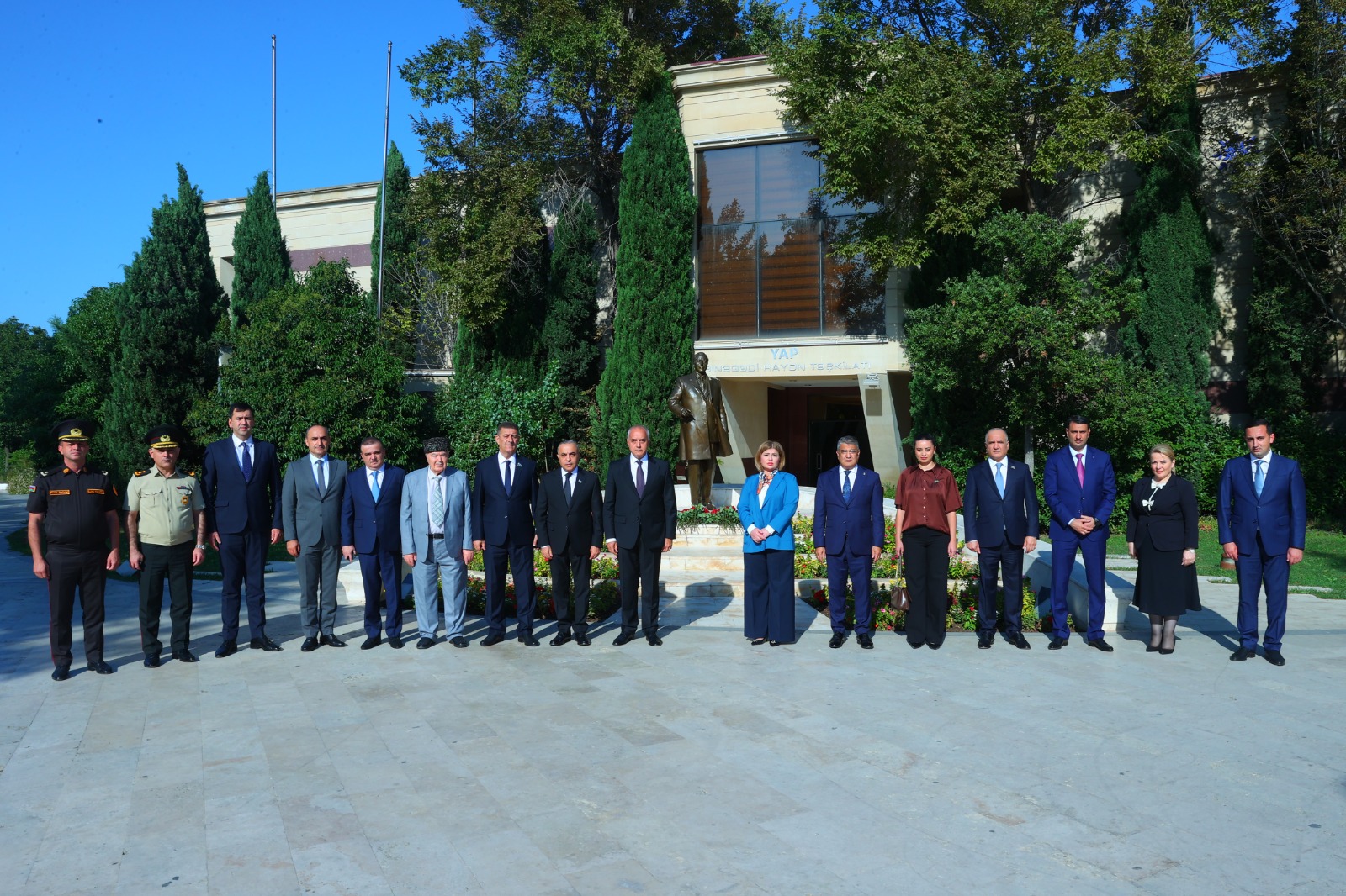 Binəqədidə 20 Sentyabr-Dövlət Suverenliyi Gününə həsr olunmuş tədbir keçirilib