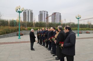 Ulu Öndərin xatirəsi Daşkənddə anılıb