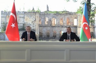 Şuşa Bəyannaməsi &ndash; Qardaşlığın və birliyin tarixi sənədi