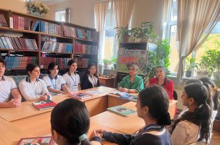 225 saylı tam orta məktəbdə 18 Oktyabr &ndash; Müstəqilliyin Bərpası Günü qeyd olunub