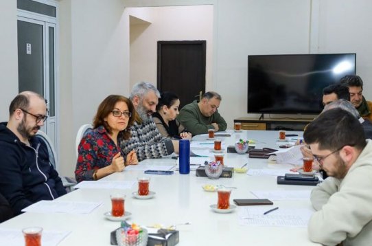 Kino tənqidçiləri və kinoşünasların görüşü olub