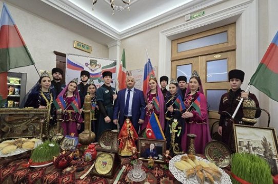 Leninoqorskda Novruz bayramı qeyd olundu
