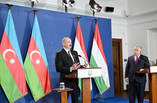 
Azərbaycanla Macarıstanın uzunmüddətli enerji əməkdaşlığı