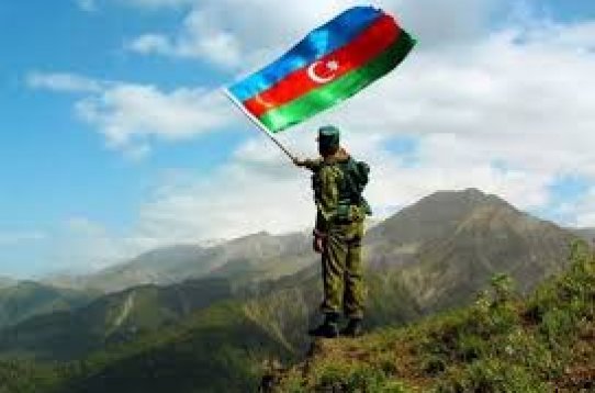 Müstəqilliyin və qürurun rəmzi