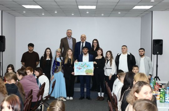 Krasnoyarskda Novruz bayramı qeyd olunub