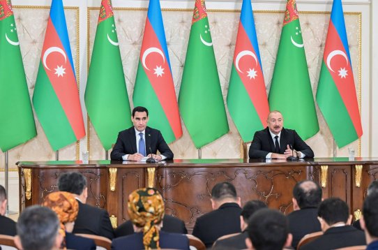 Bakı&ndash;Aşqabad əlaqələri: tarixi dostluqdan strateji əməkdaşlığa